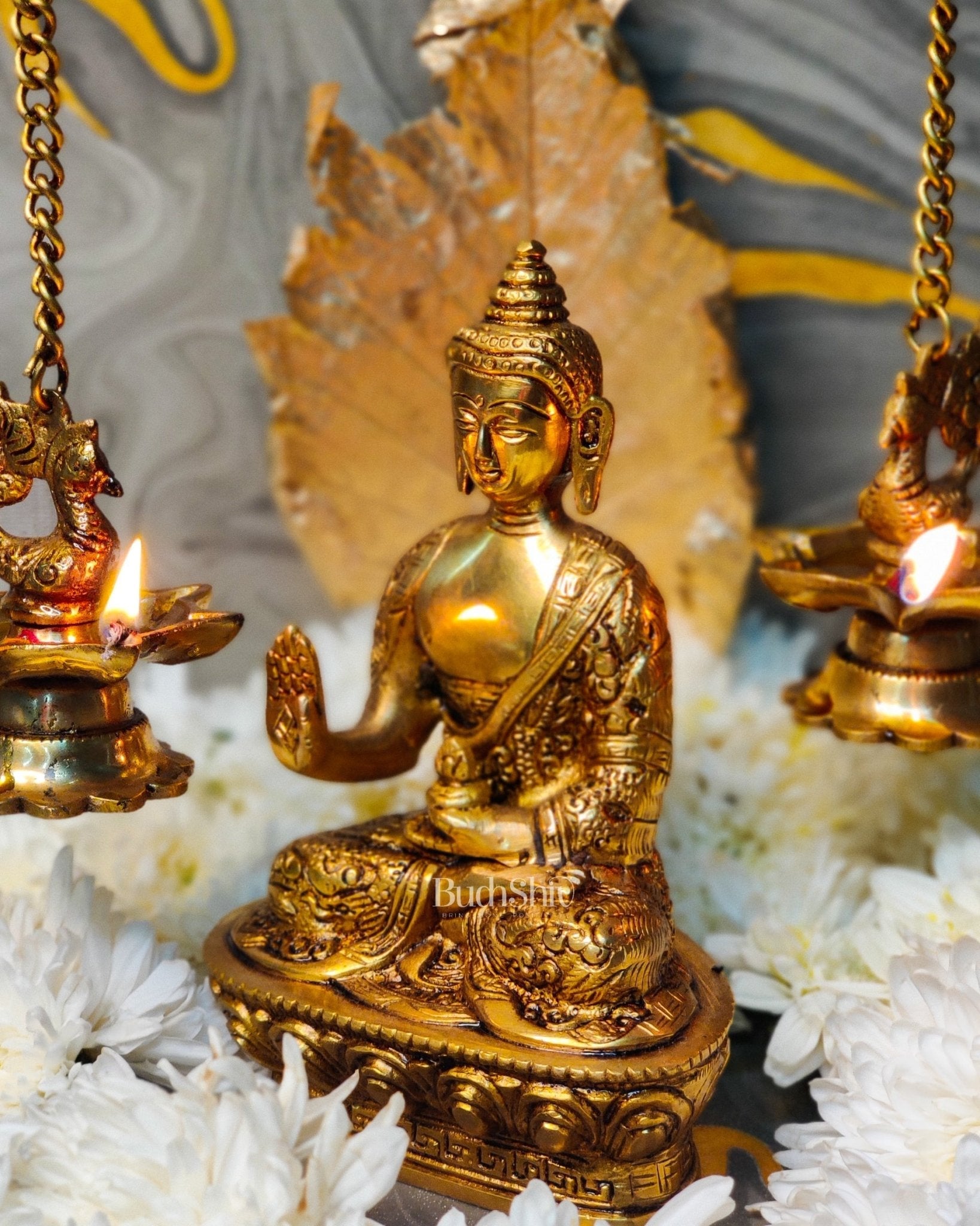 Blessing Buddha Statue: Fine Brass and Perfection Carved 7 inch