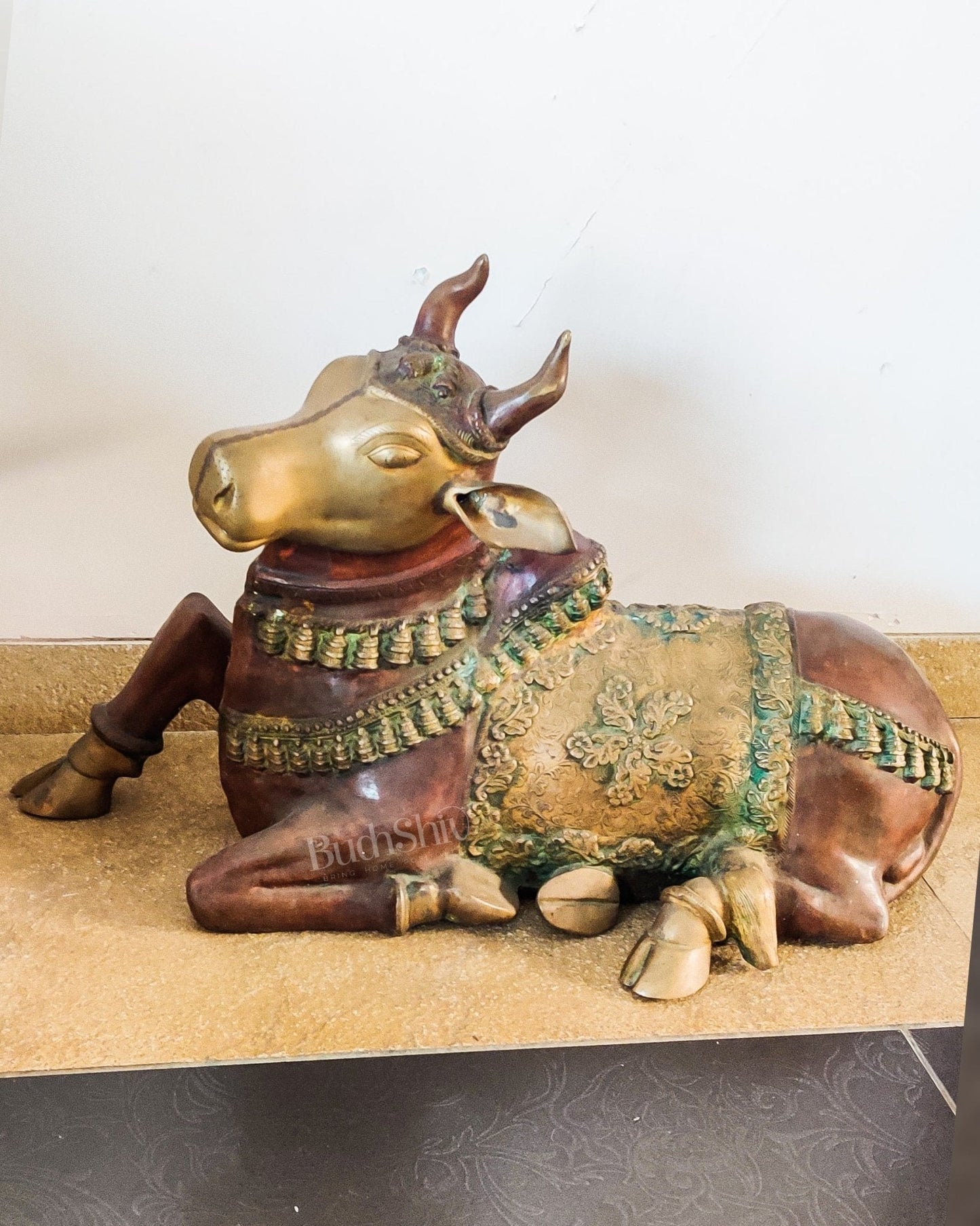 Brass Antique Large Nandi Sculpture | BudhShiv