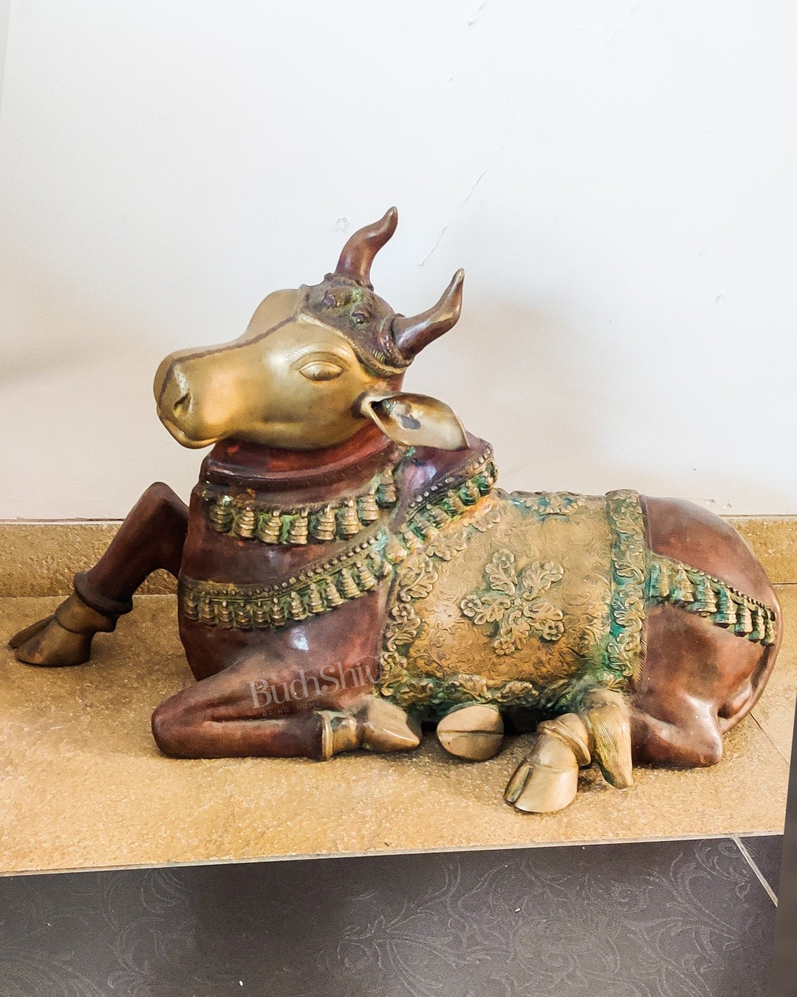 Brass Antique Large Nandi Sculpture | BudhShiv