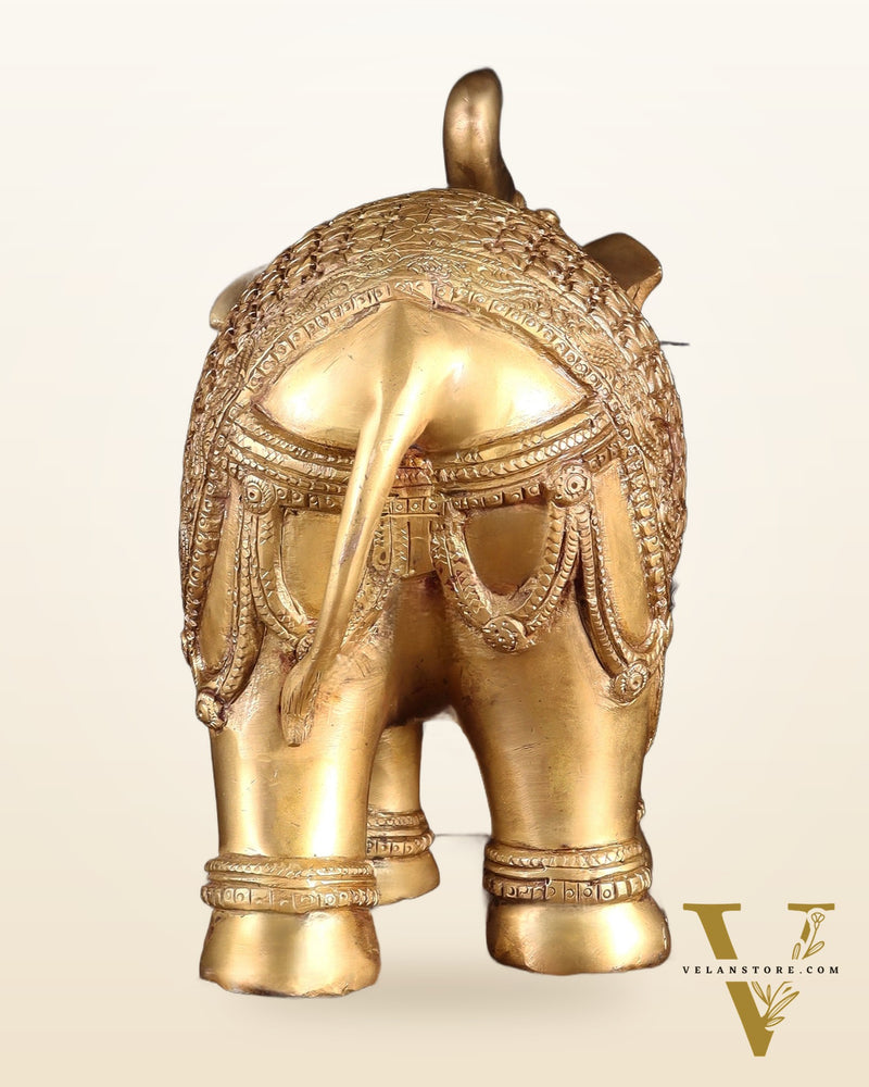 Brass big Elephant with trunk up statue 11"