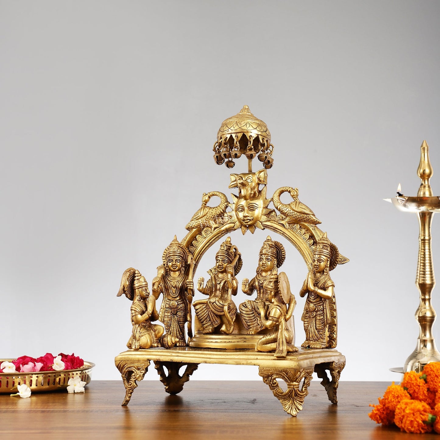 Brass Complete Ram Darbar Statue (Ramapatabhishekam) 16 Inch