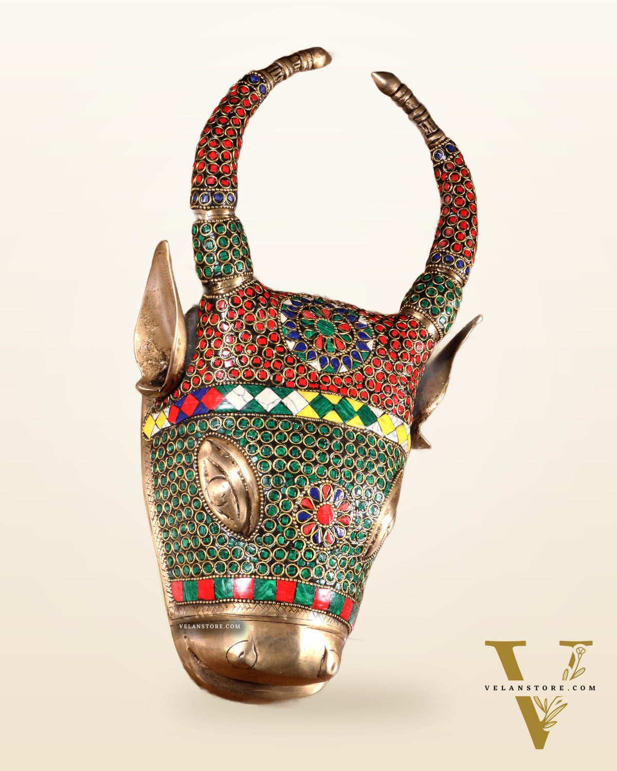 Brass Cow Head Wall Hanging – stonework 12"