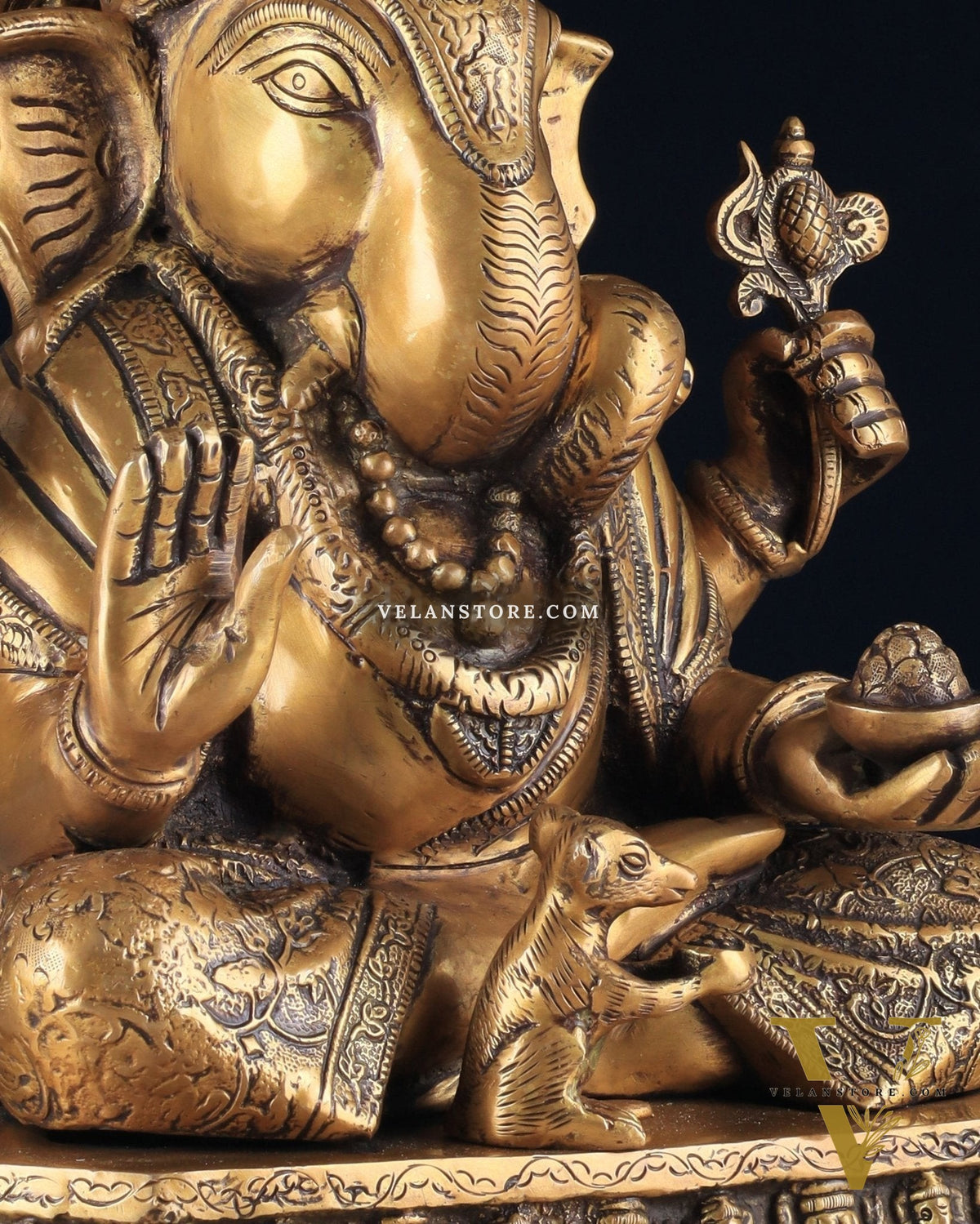 Brass Dagduseth Ganapati Statue – Divine Ganesh Idol (13.5 Inches)
