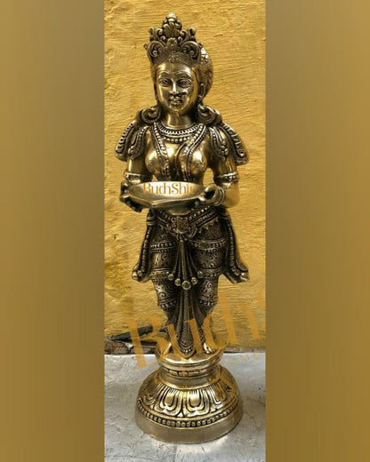Brass Deep Lakshmi Pavaai Villaku (2 feet/23 inches)
