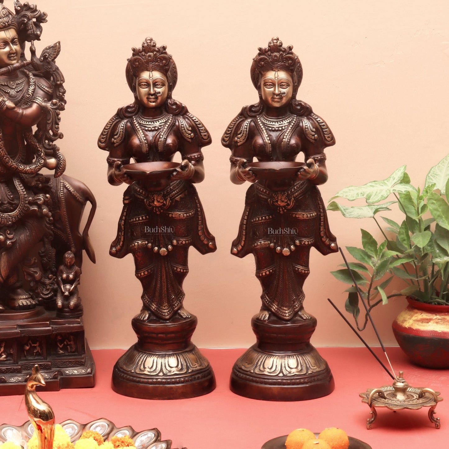 Brass Deep Lakshmi Pavaai Villaku 23 - Brown Gold | Traditional Handcrafted Lamp