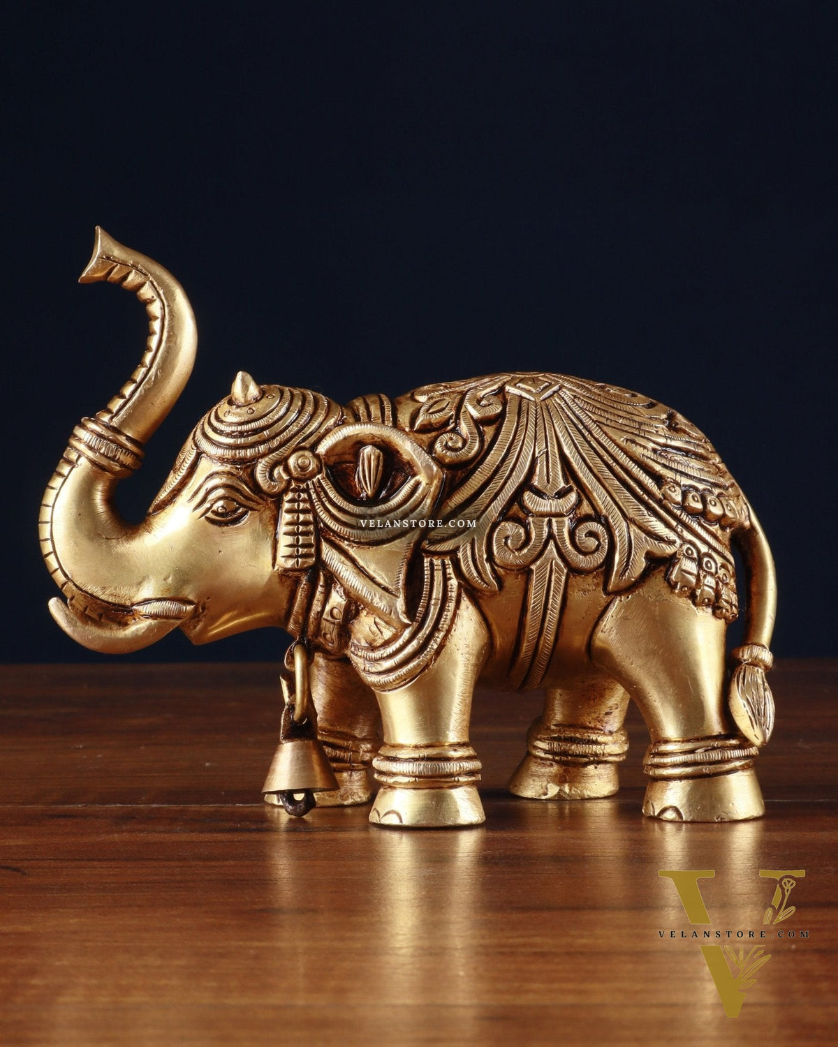 Brass elephant statue 4.5” x 6” x 2.5”