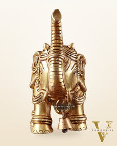 Brass elephant statue 4.5” x 6” x 2.5”