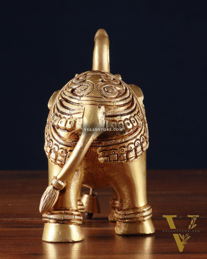 Brass elephant statue 4.5” x 6” x 2.5”