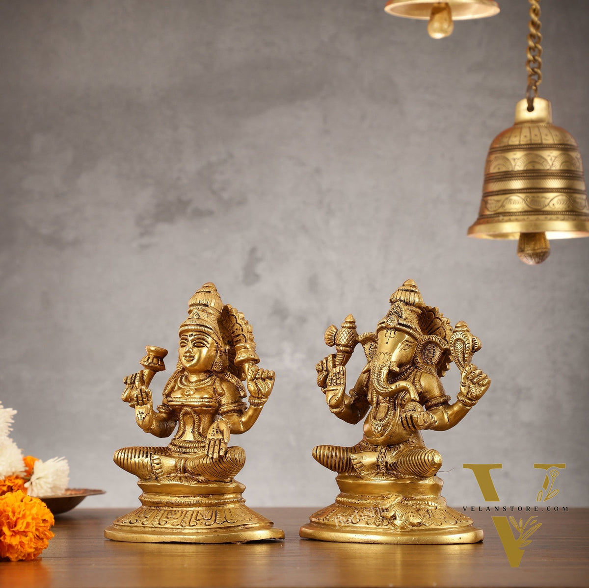 Brass Ganesh Lakshmi idols 6"