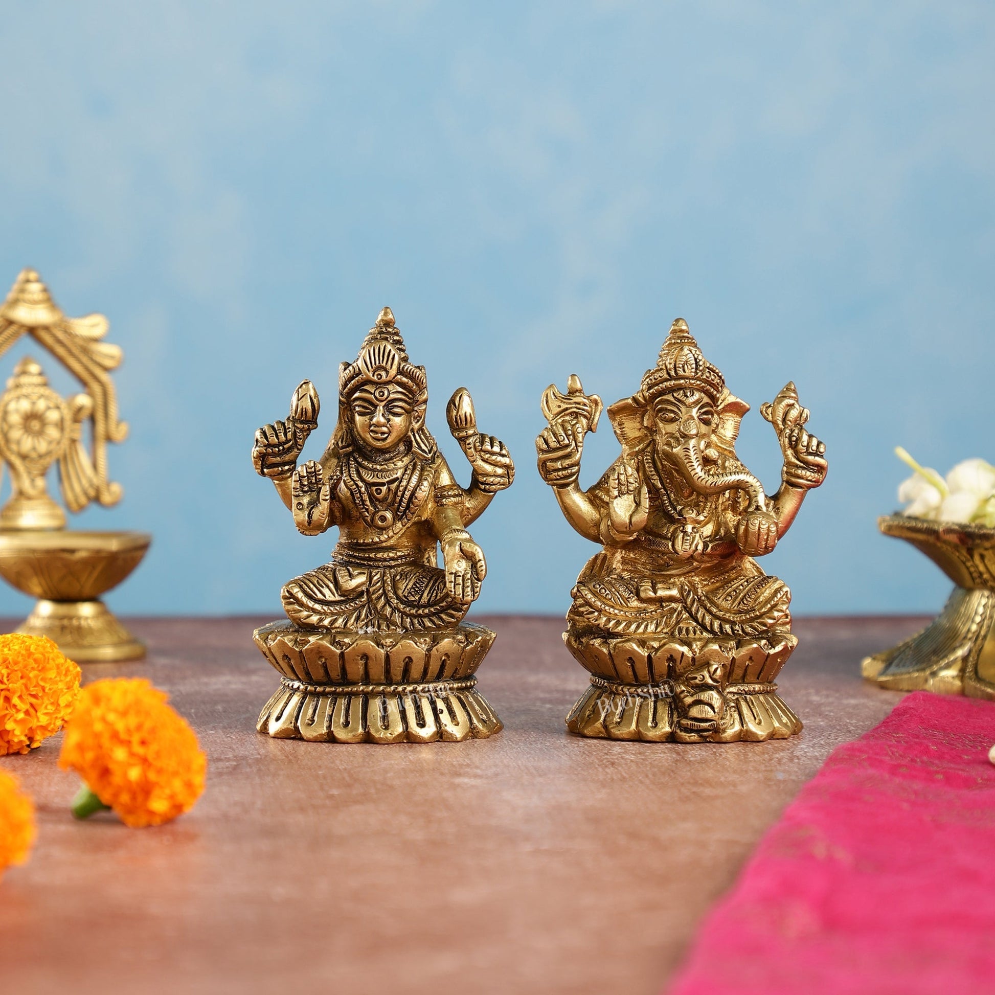 Brass Ganesha and Lakshmi Idols Pair | Height 4.5 inch