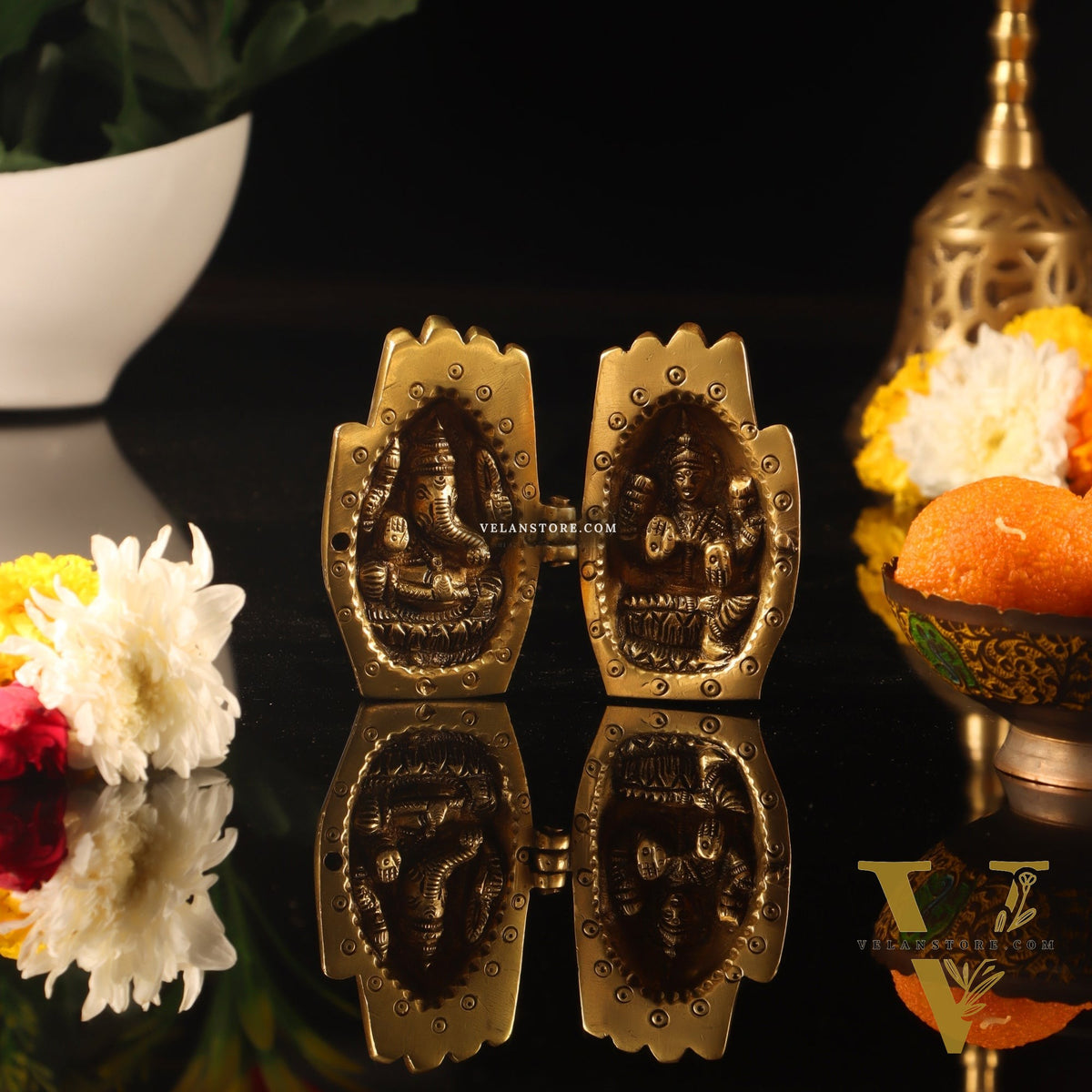 Brass Ganesha Lakshmi engraved on Foldable Namaste palm 3"