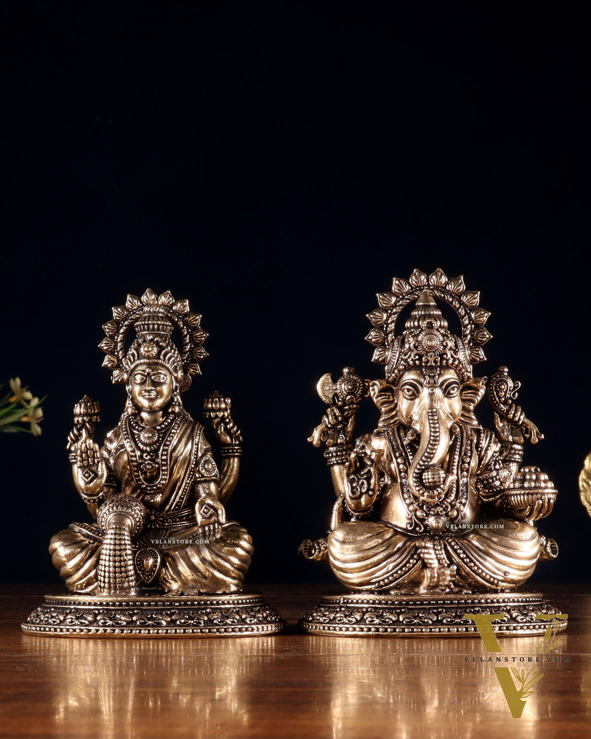 Brass Ganesha Lakshmi Idol Pair – Superfine Intricate Carving | 4.6"