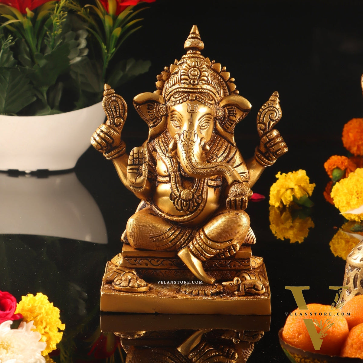 Brass Ganesha solid Brass statue 8 inch