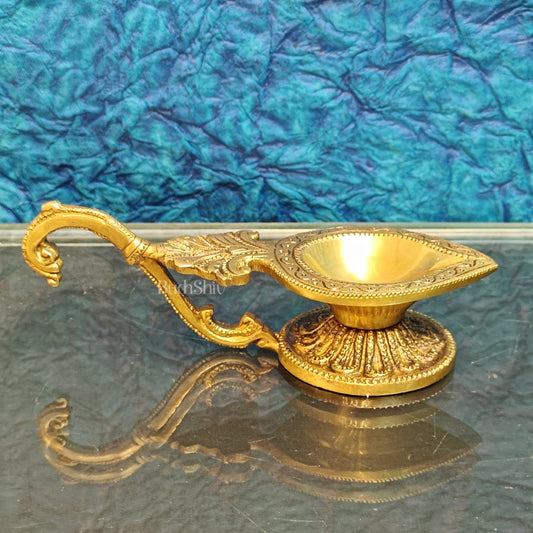 Brass Handcrafted Aarti Diya with handle