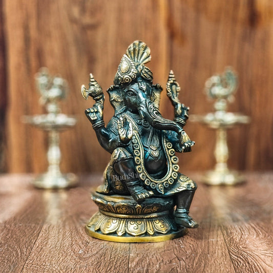 Brass Handcrafted Ganapathi Statue with Turban - Unique Design