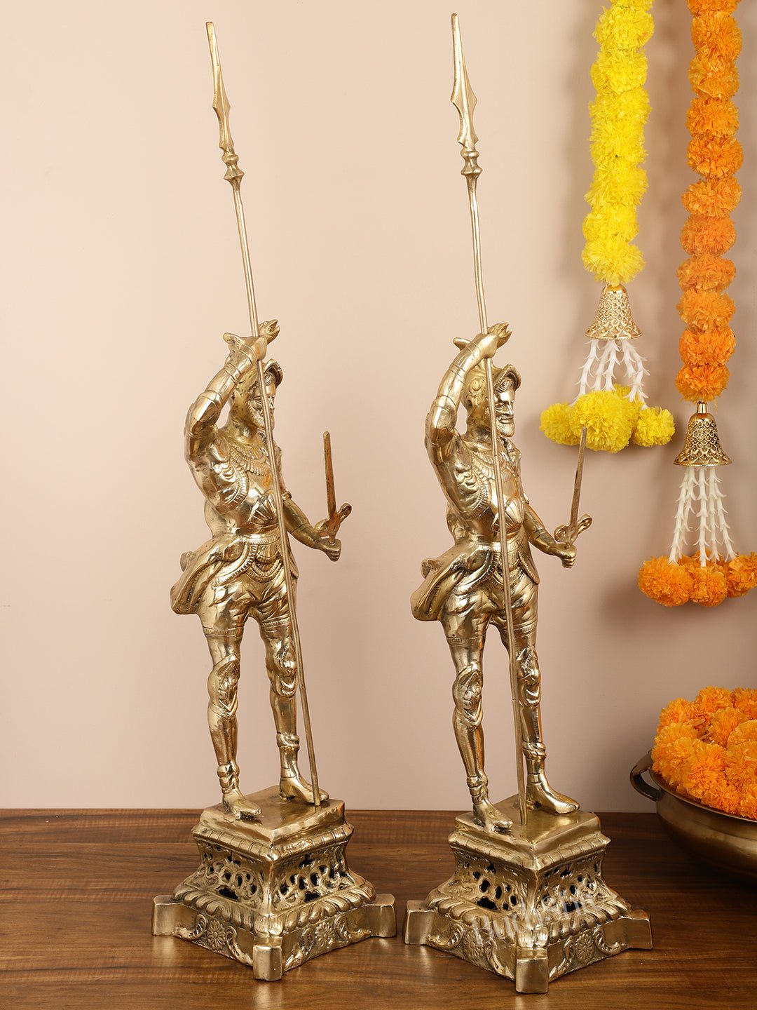 Brass Handcrafted Roman Soldier Showpiece Statue - 30 Inch