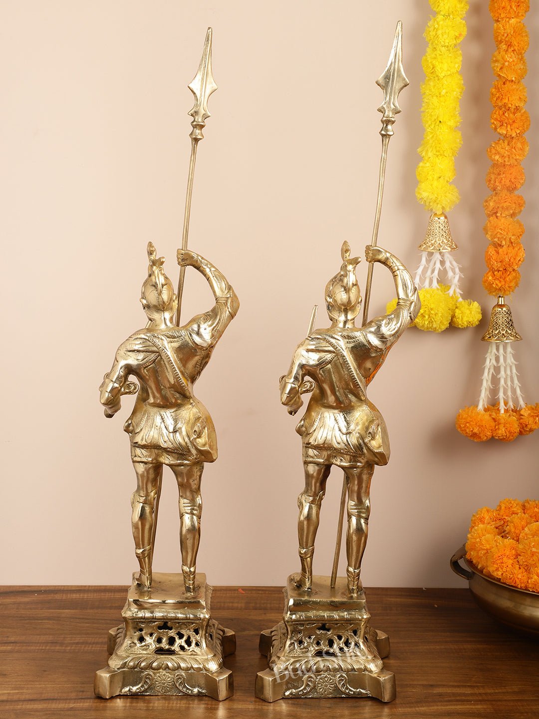 Brass Handcrafted Roman Soldier Showpiece Statue - 30 Inch