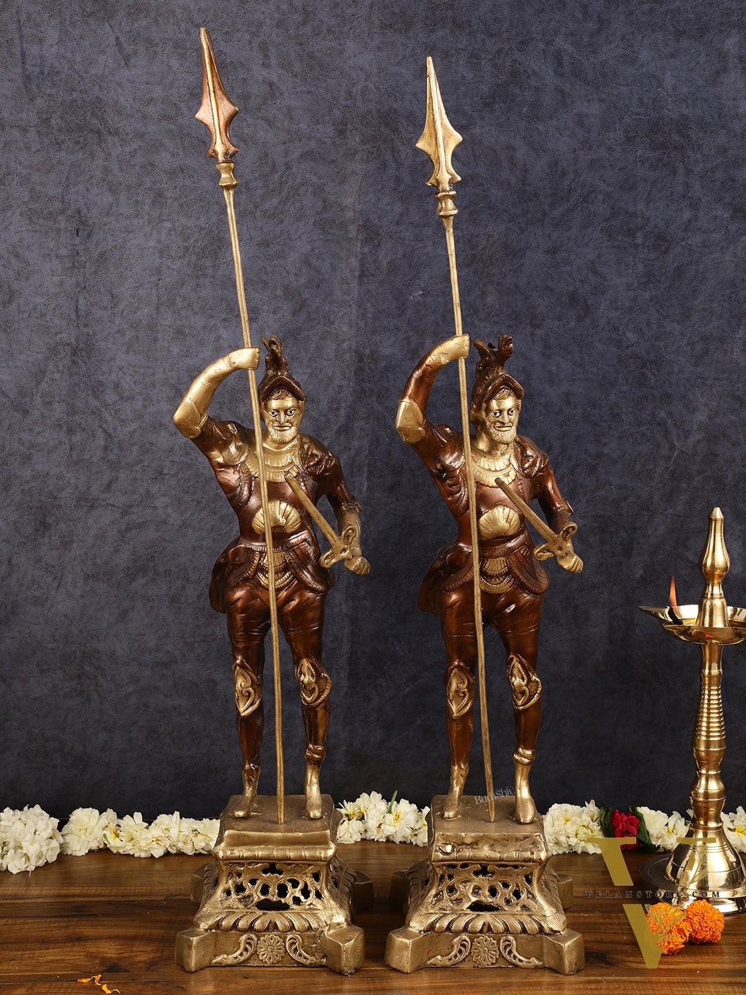 Brass Handcrafted Roman Soldier Showpiece Statues pair - 30 Inch antique finish