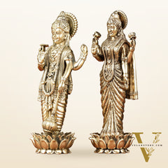 Brass Intricate Standing Vishnu lakshmi idols 6"
