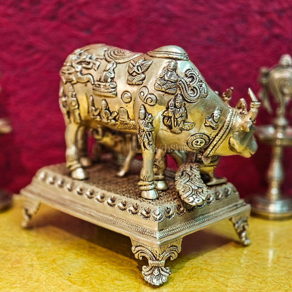Brass Kaamdhenu cow and calf idol | 10"