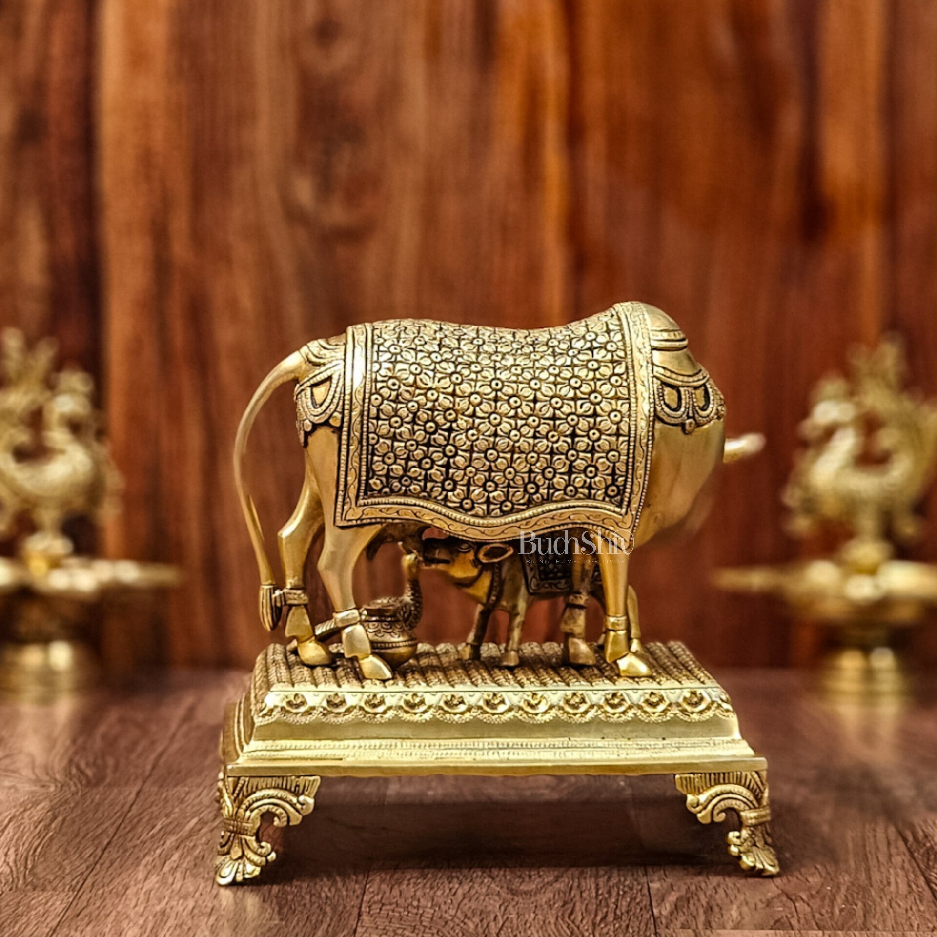 Brass Kaamdhenu cow and calf idol| 10"