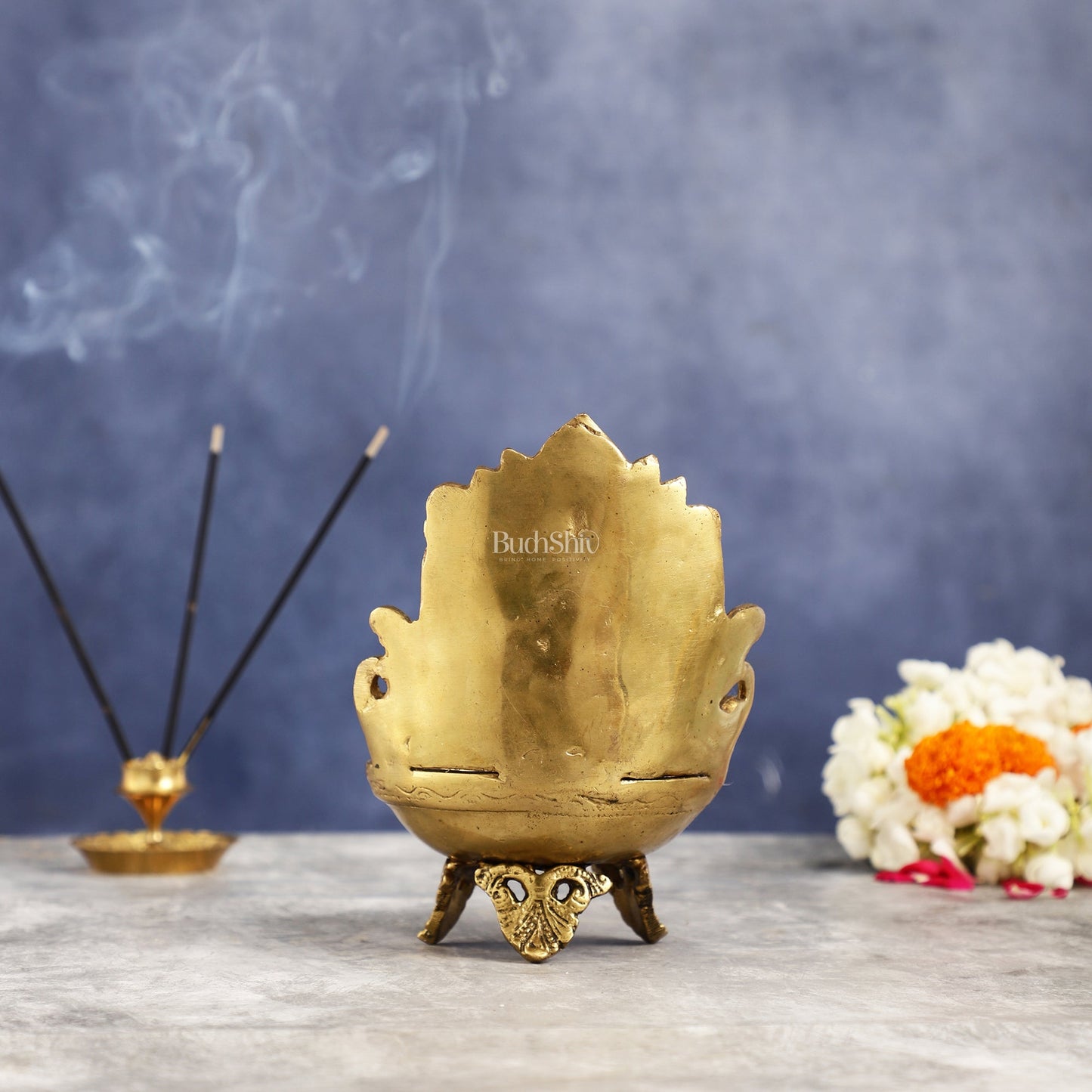 Brass lakshmi Diya Oil Lamp - 7 Inch