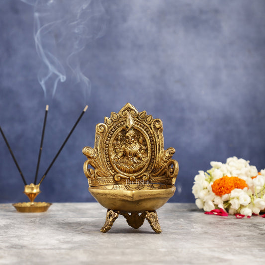Brass lakshmi Diya Oil Lamp - 7 Inch