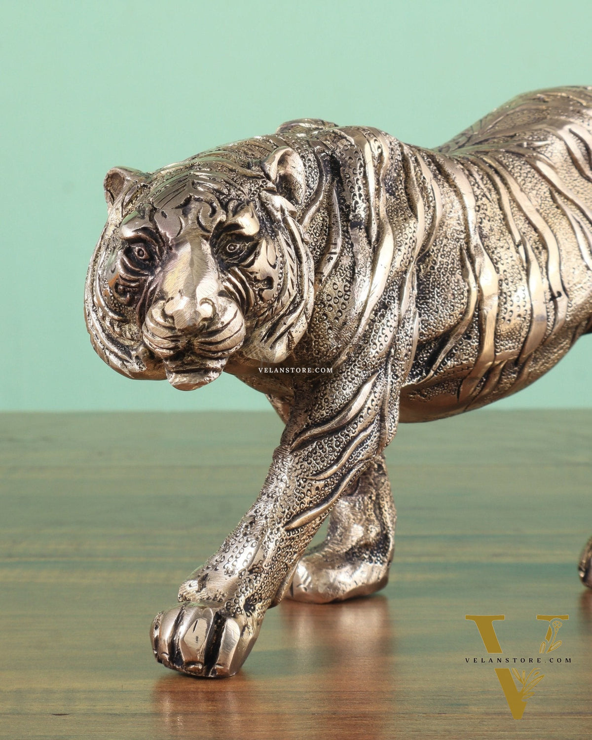 Brass Large Walking Tiger Statue – Enhanced Carvings