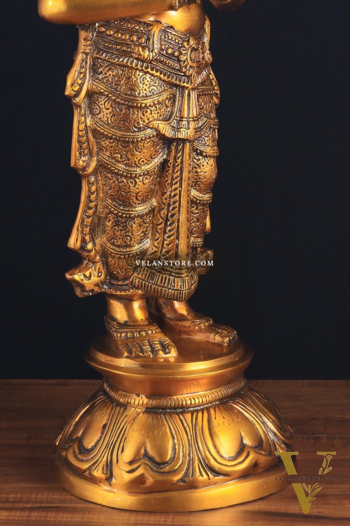 Brass Large Welcome Namaste Lady Statue – 30.5 Inch