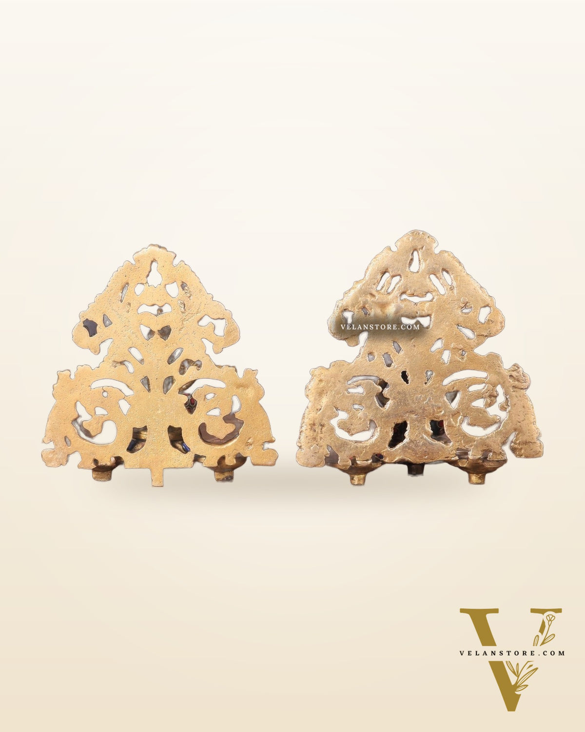 Brass Lord Ganesha and Goddess Lakshmi Panchdeep with stonework
