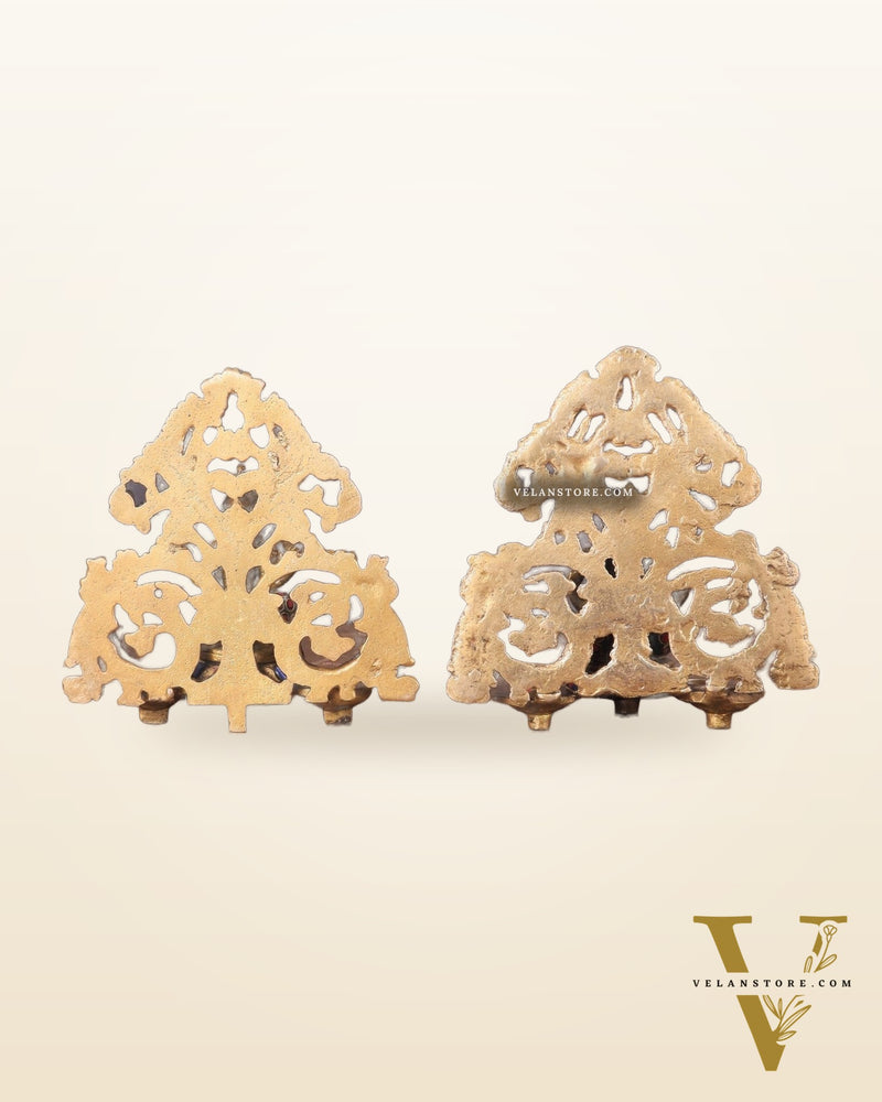 Brass Lord Ganesha and Goddess Lakshmi Panchdeep with stonework