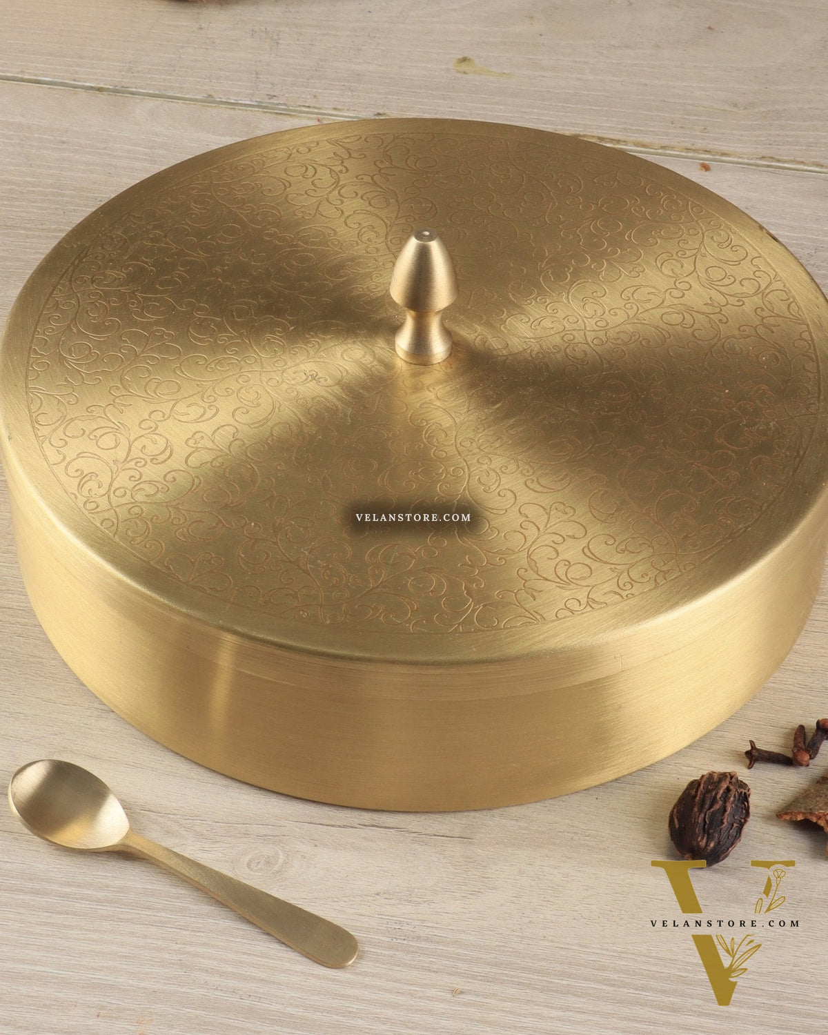 Brass Masala Box Daani – Round Spice Container, 2.5"x6"x6"