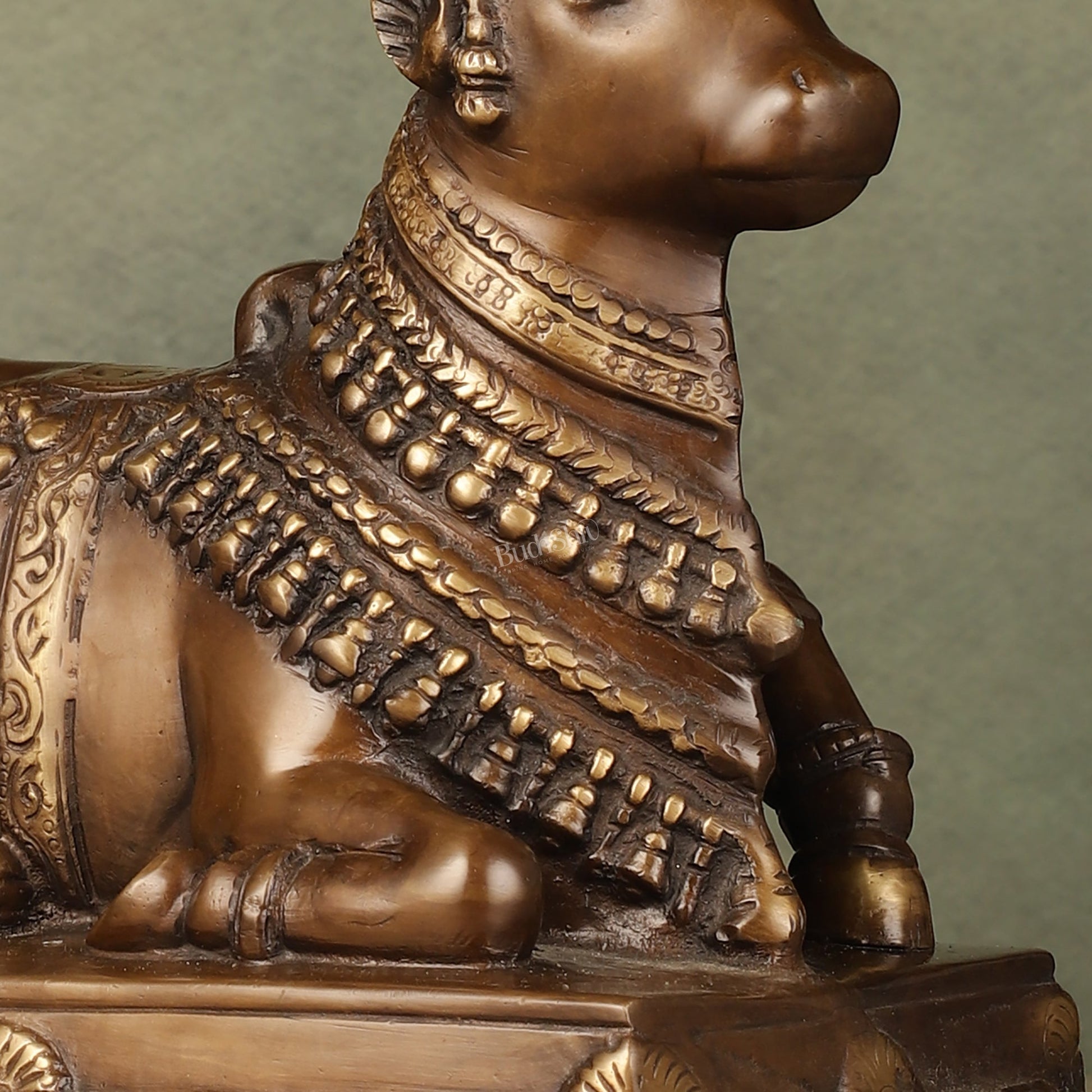 Brass Nandi Statue - 8 Inch