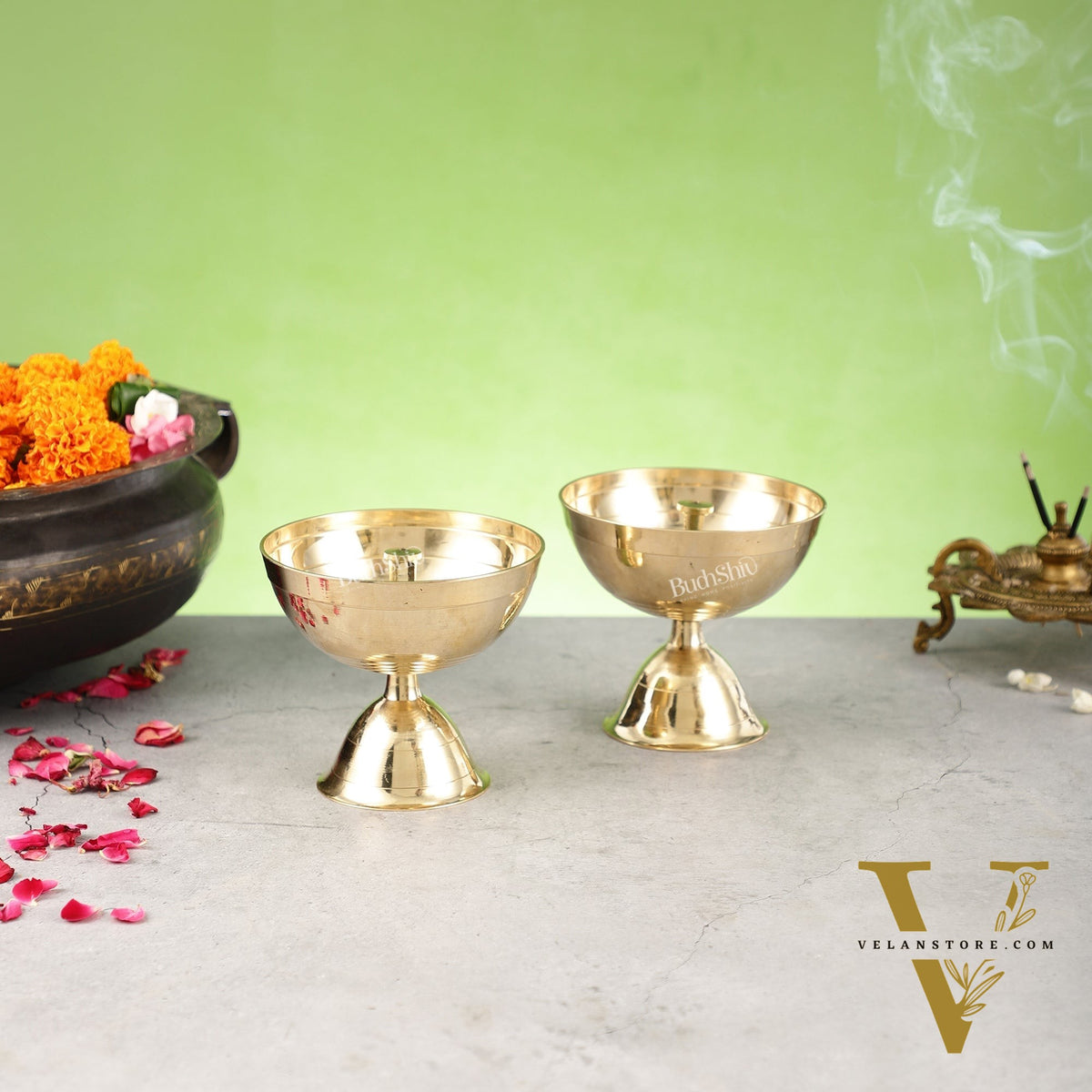 Brass oil diya Lamp 4"