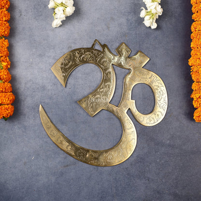 Brass Om Wall hanging 10"
