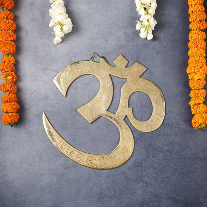 Brass Om Wall hanging 10"