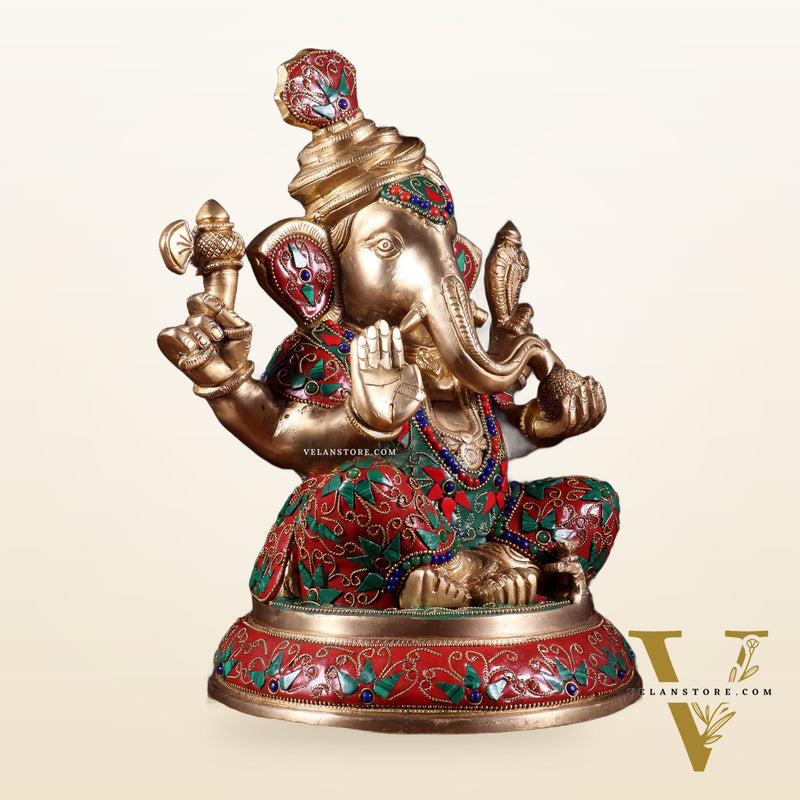 Brass Pagadi Ganesha Statue with Floral Stonework – 11.5 Inch