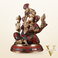 Brass Pagadi Ganesha Statue with Floral Stonework – 11.5 Inch