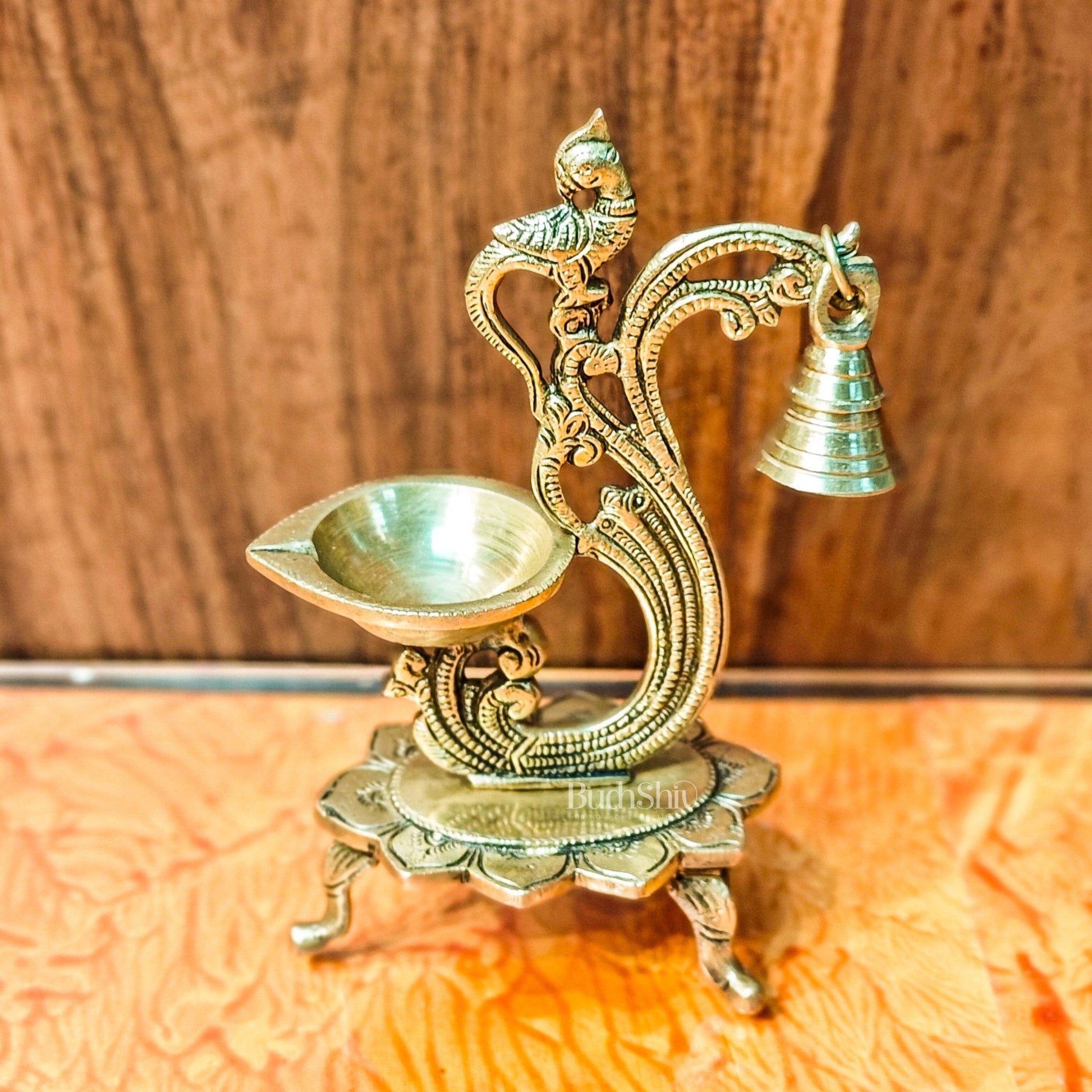 Brass parrot lamp with bell