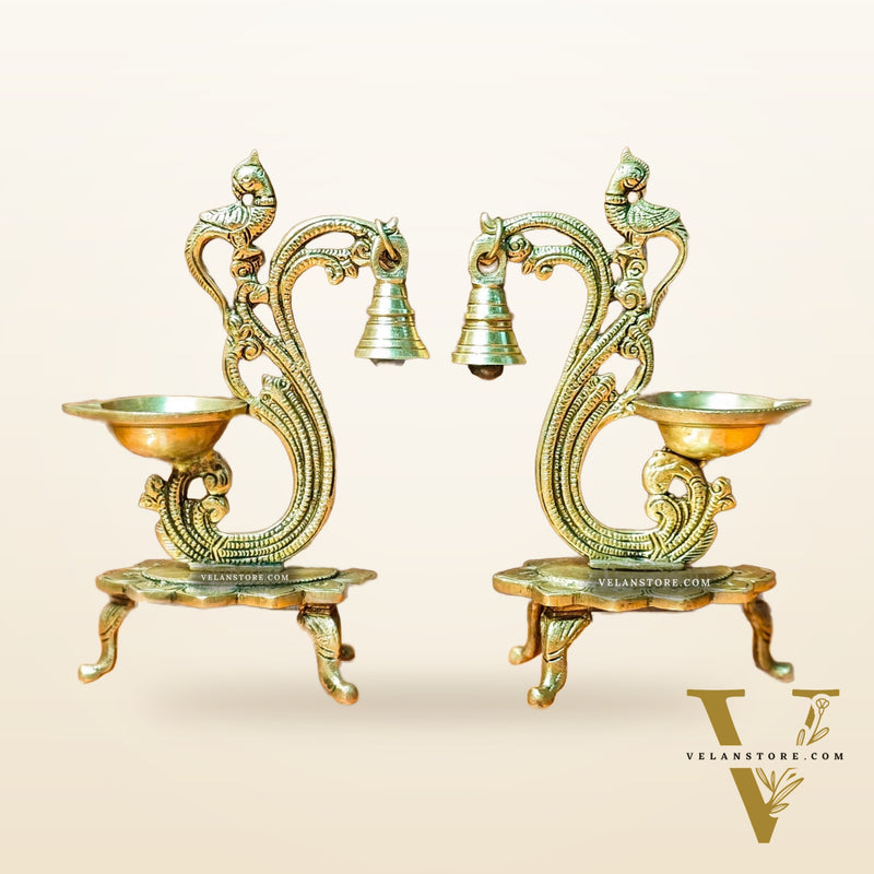 Brass parrot lamp with bell