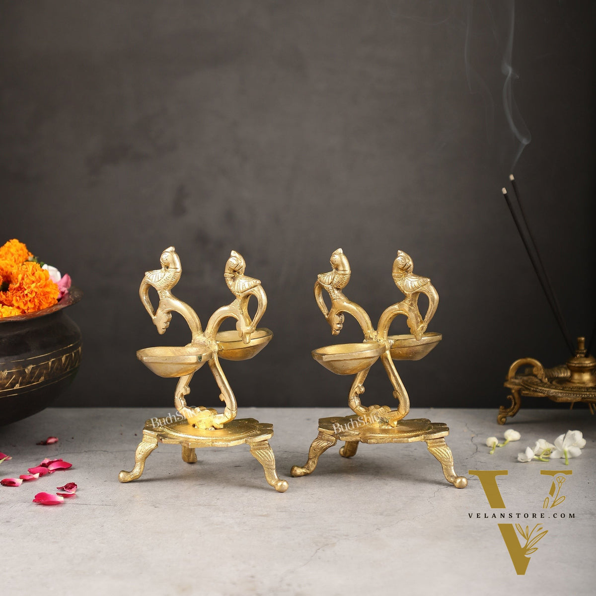 Brass parrot Lamps - 7.5in