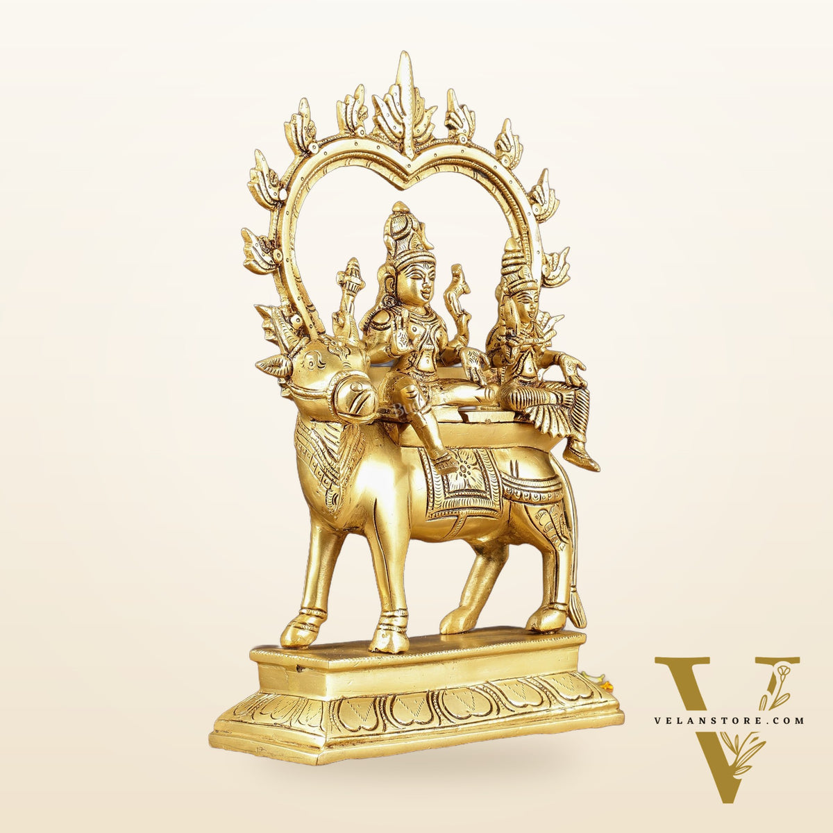 Brass Shiv Parvati seated on nandi Pradosh Nayagar with Prabhavali idol | 13 inch