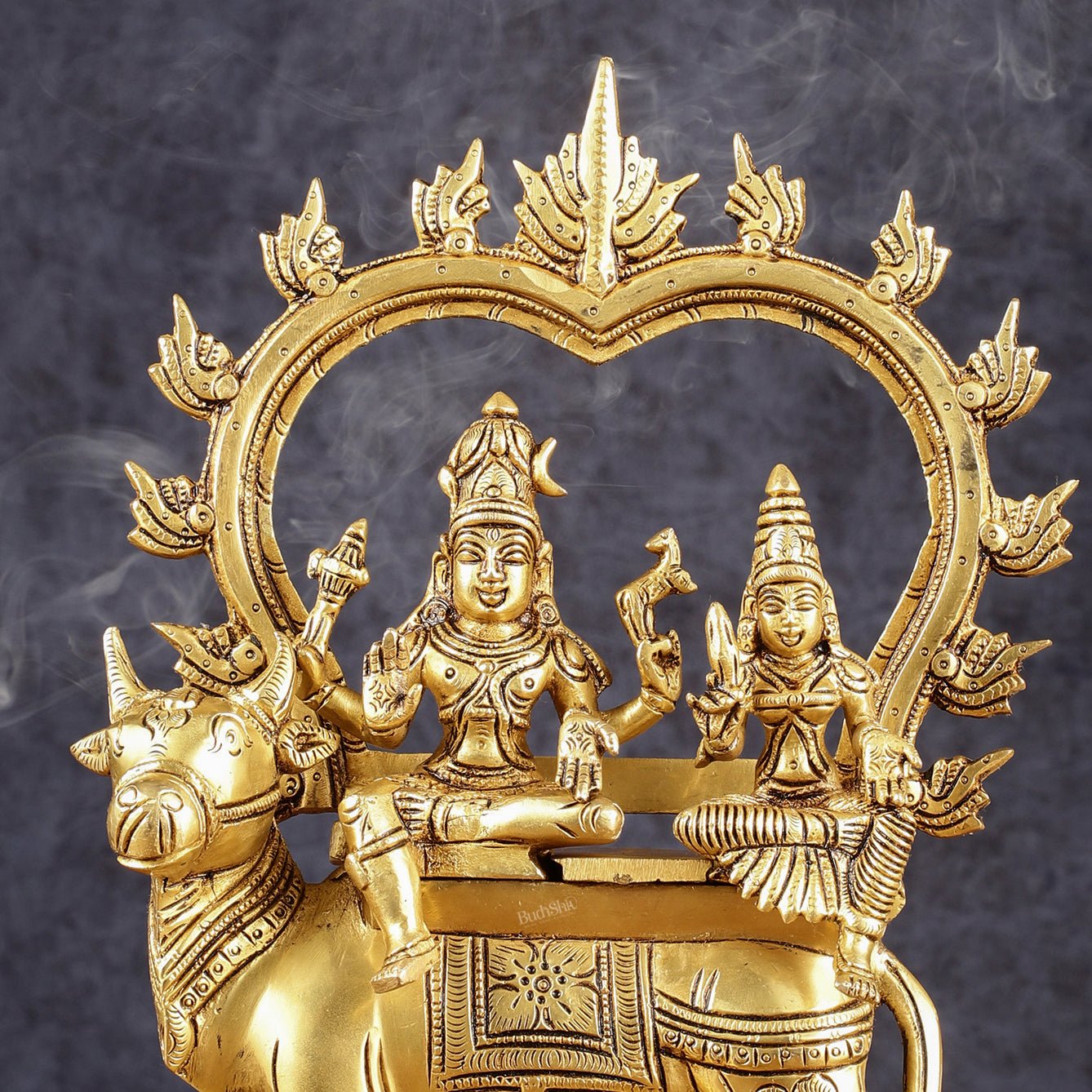 Brass Shiv Parvati seated on nandi Pradosh Nayagar with Prabhavali idol | 13 inch