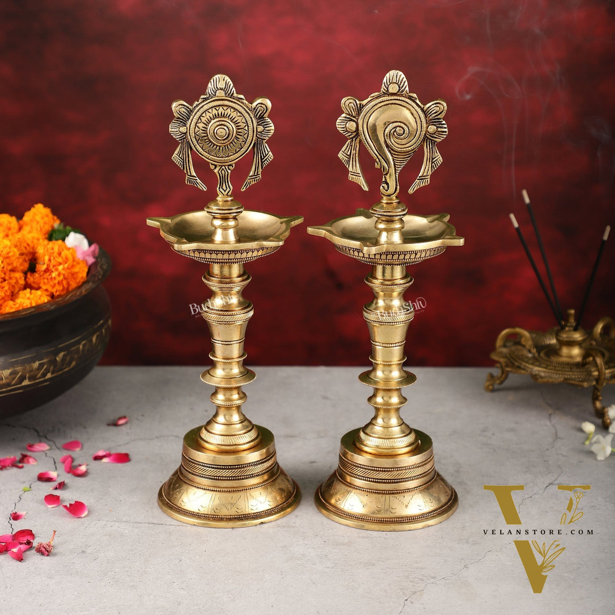 Brass Superfine 12-Inch Shankh and Chakra Oil Lamp Vilakku