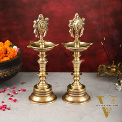 Brass Superfine 12-Inch Shankh and Chakra Oil Lamp Vilakku