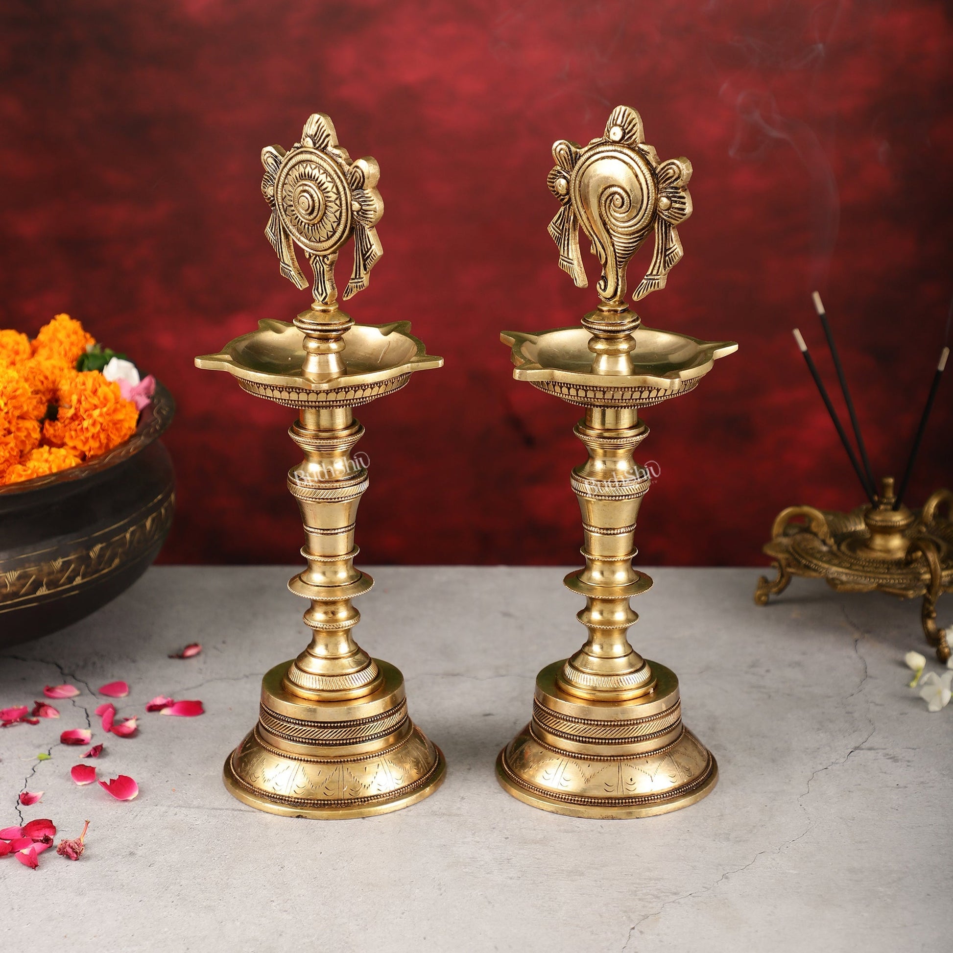 Brass Superfine 12-Inch Shankh and Chakra Oil Lamp Vilakku