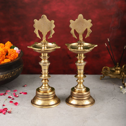Brass Superfine 12-Inch Shankh and Chakra Oil Lamp Vilakku