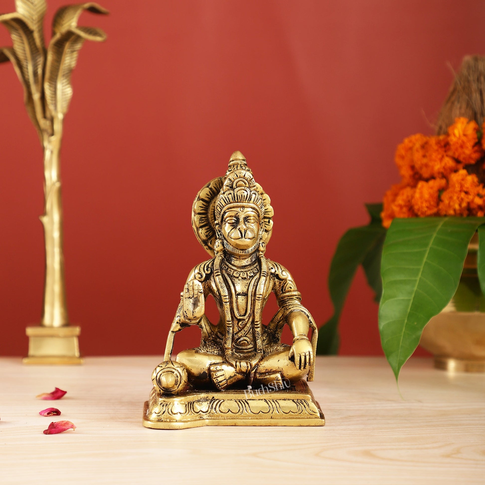 Brass superfine Aashirwaad Lord Hanuman murti 6.5 inch