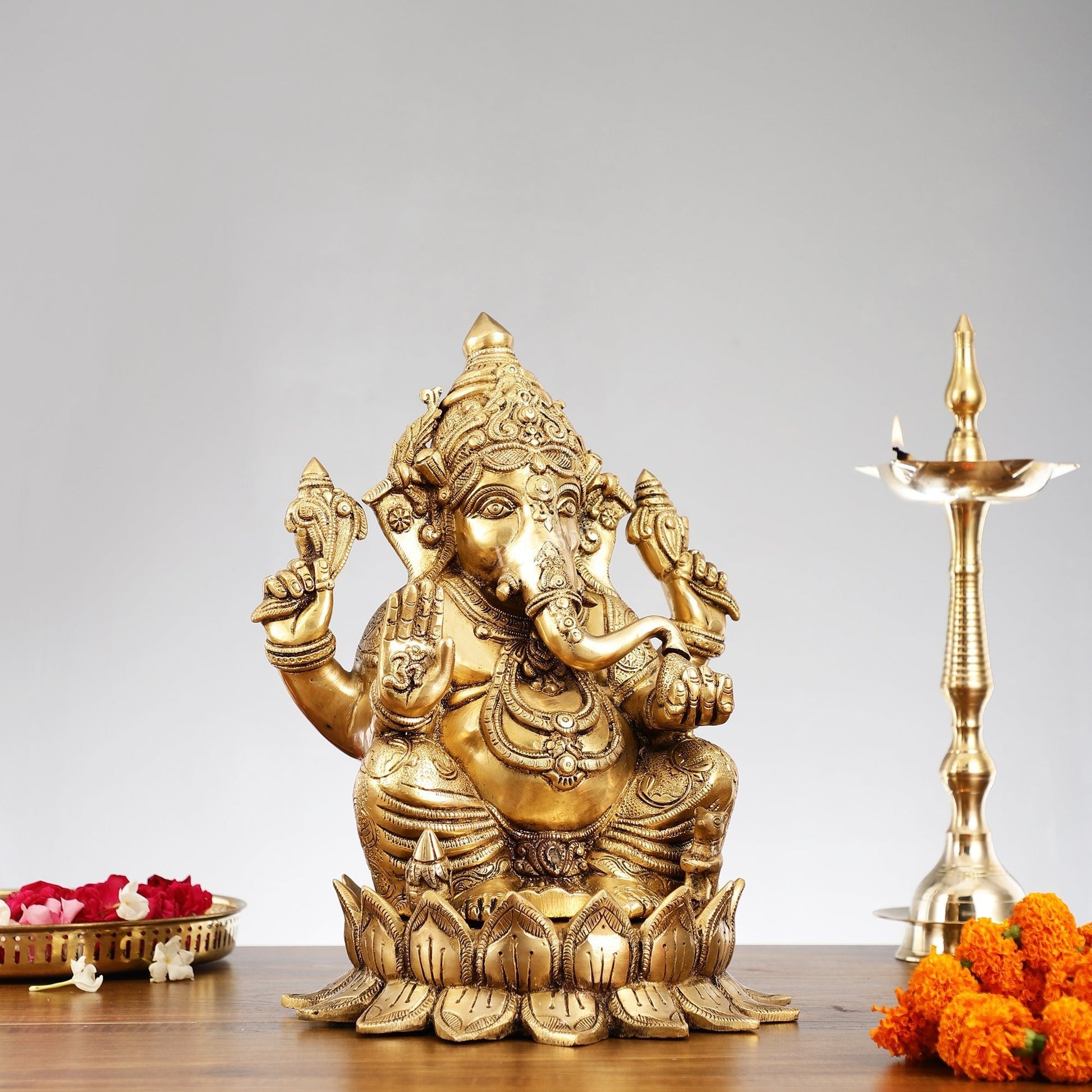 Brass Superfine Big Lord Ganesha Idol for Entrance or Home Temple | Height 15.5 inch