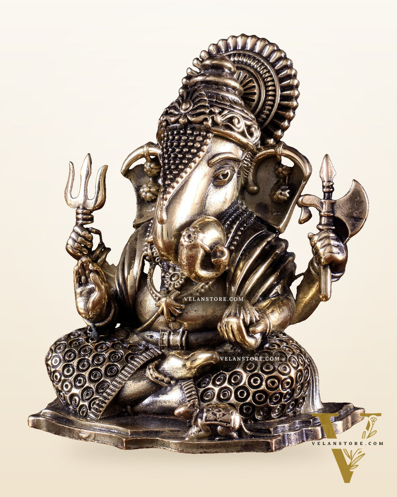 Brass Superfine Dagduseth Ganapati Idol 3 inch